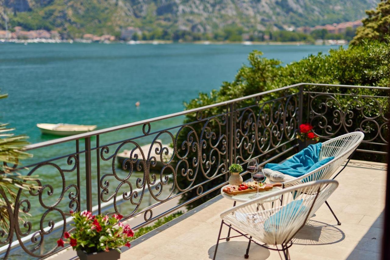 Apartment Aura With Sea View Kotor Exterior photo